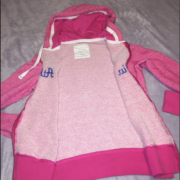 A pink Aeropostale jacket - Picture 2 of 3